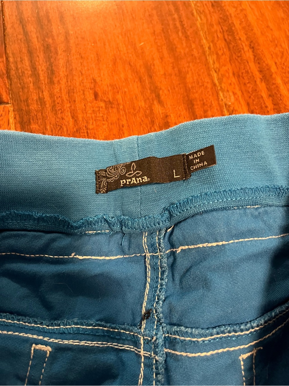 Women’s Prana hiking pants in blue - Picture 5 of 6